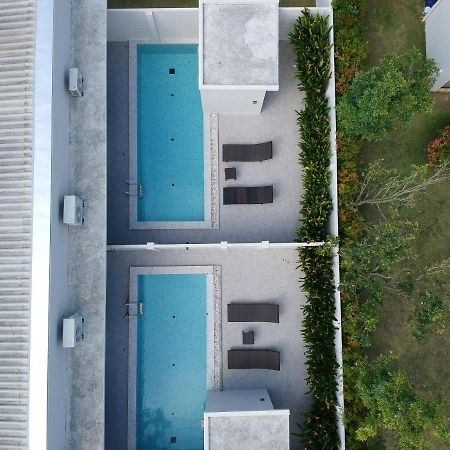 Toledo Pool Villa Накхонситхаммарат Экстерьер фото