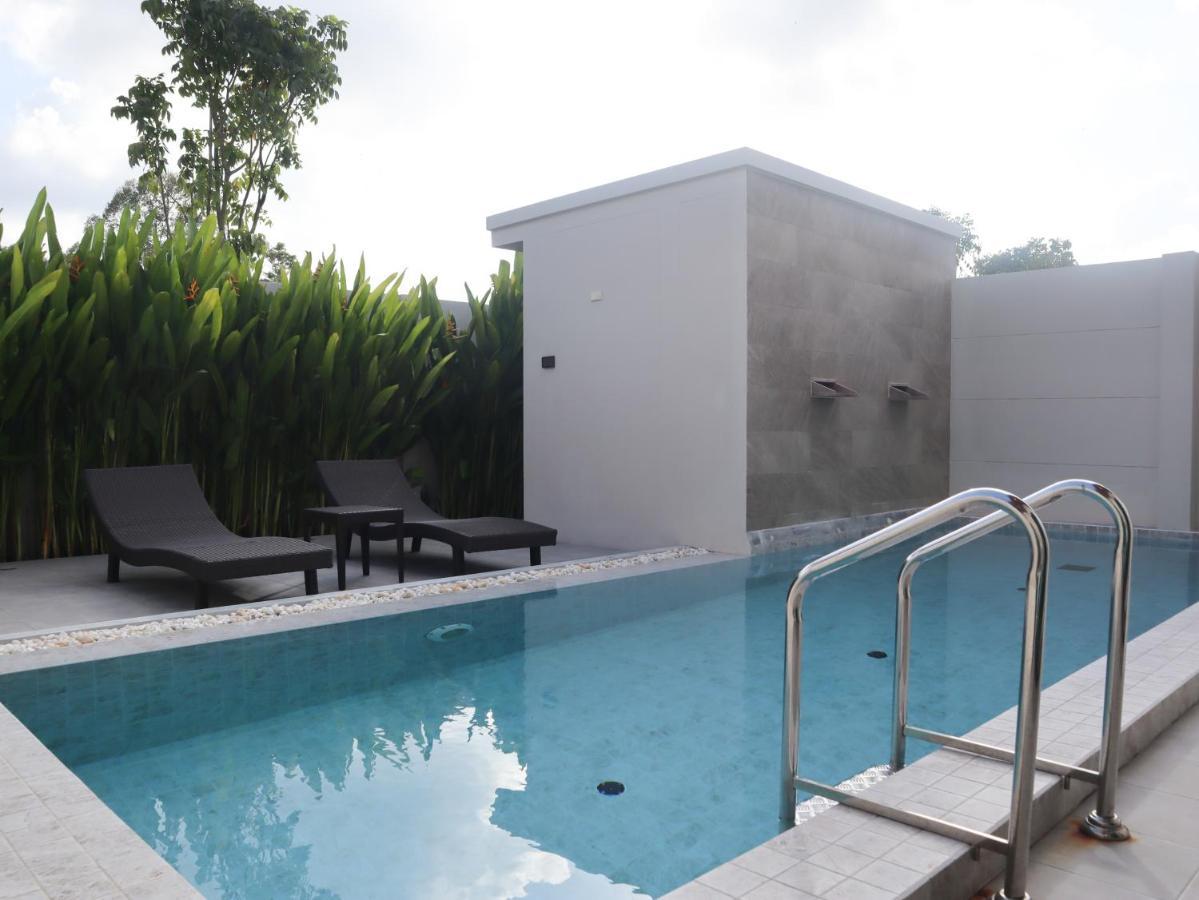 Toledo Pool Villa Накхонситхаммарат Экстерьер фото